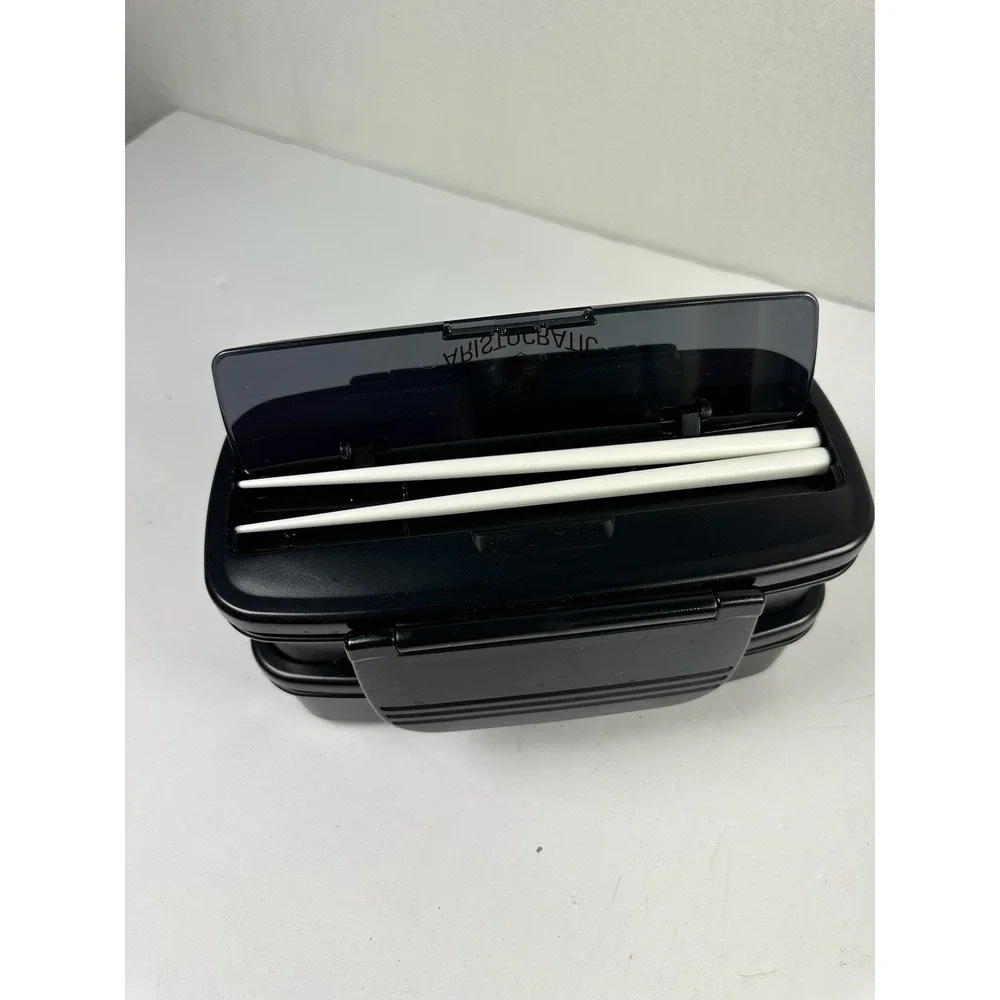 Righteous Aristocratic Two-Tier Bento Box FI-3057 Black Lunch Container A-6